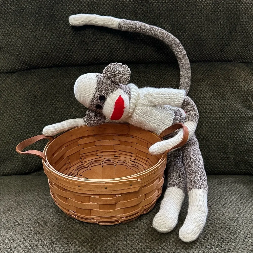 Longaberger Small Round Basket 7” - Picture 10 of 13